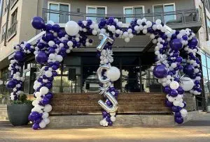 organic-balloon-arch-