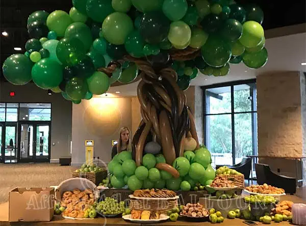 5 Creative Ways to Use Balloons